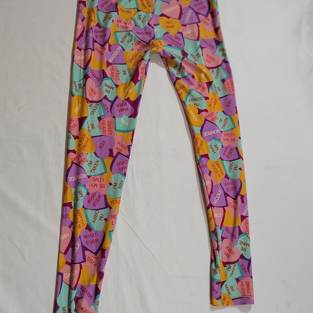 LuLaRoe Leggings Candy Hearts (Valentine's Day)